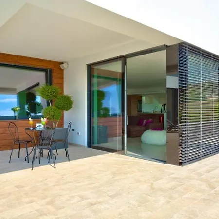 Holiday home House In With Sea View, Terrace, Air Conditioning, Wi-fi *