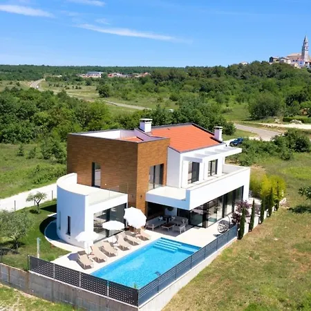 Σπίτι διακοπών House In With Sea View, Terrace, Air Conditioning, Wi-fi Višnjan